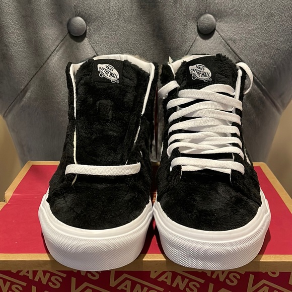 New Vans Sk8-Hi Sherpa Camo/Black size W8.5 M7.0 - Picture 2 of 9